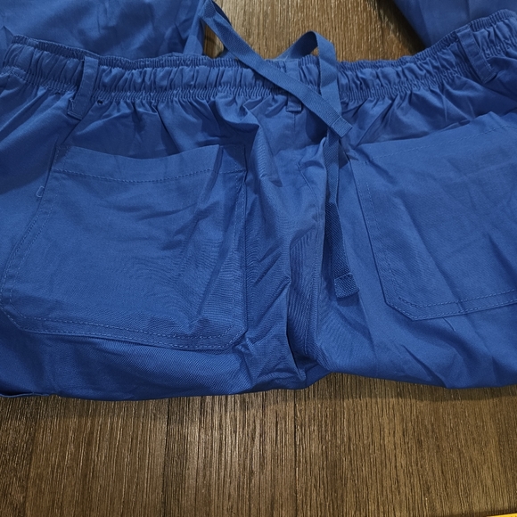 Beyond scrubs sz. Xlarge Tall blue mens scrub pants - Picture 12 of 12